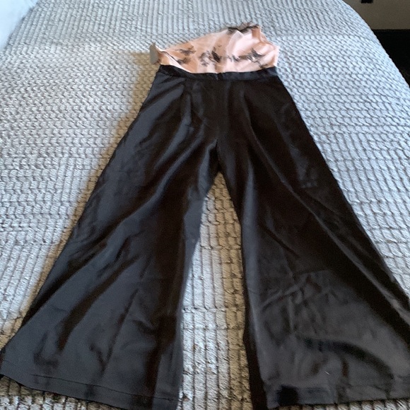 Retro Stage. Size L. Pink and Black. Butterfly Jumpsuit. - Picture 2 of 7